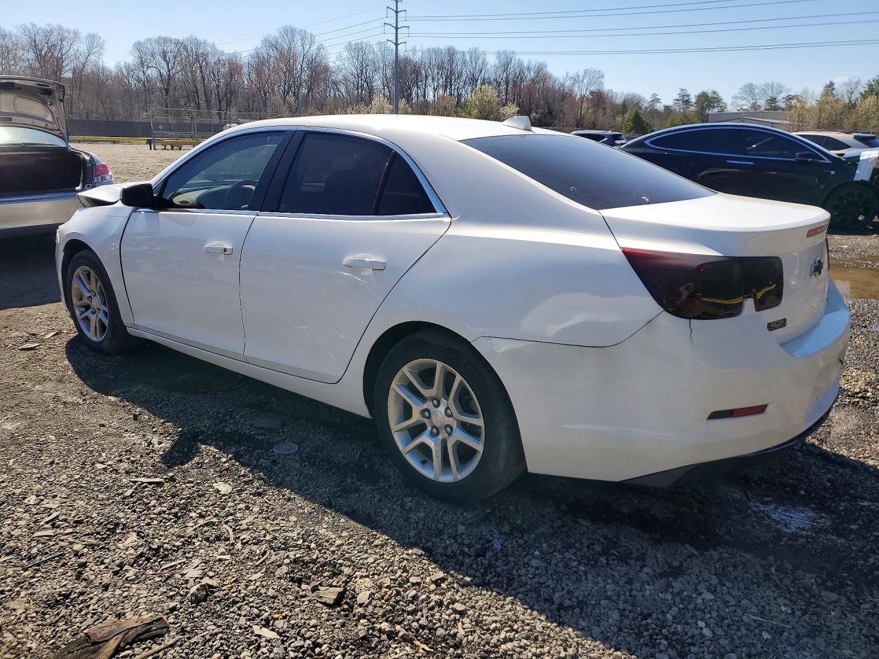 2013 Chevrolet Malibu 1Lt - Image 2