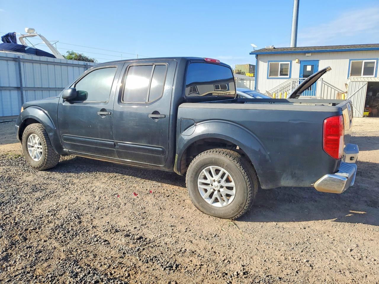 2007 Nissan Frontier - Фото 2