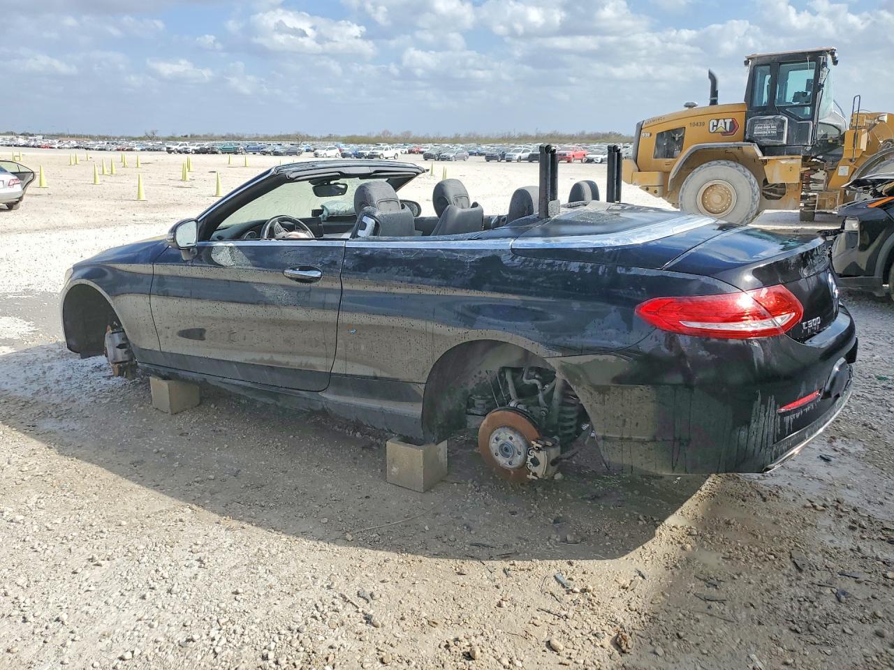 2017 Mercedes-Benz C 300 4Matic - Фото 2