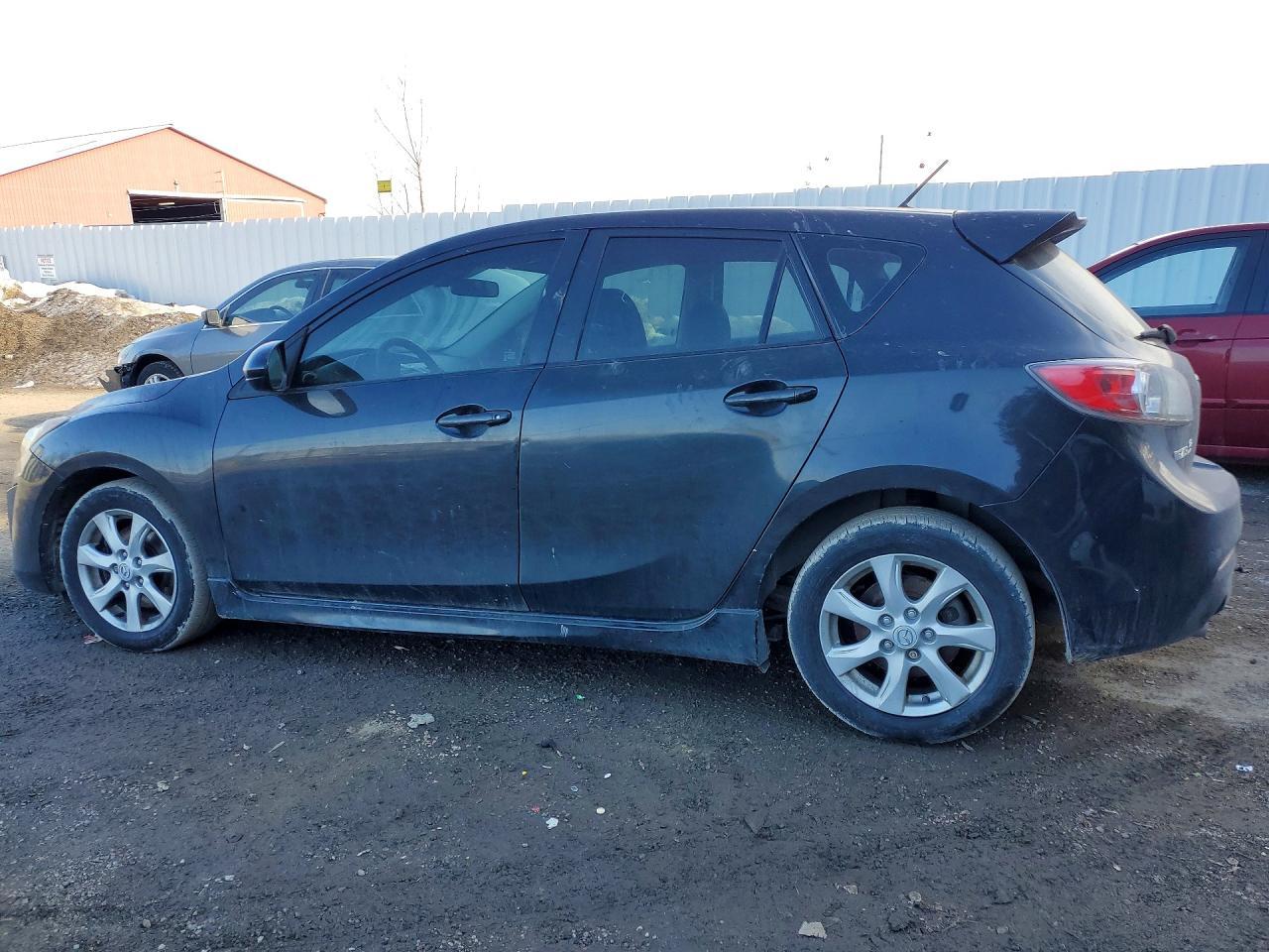 2011 Mazda 3 S - Image 2