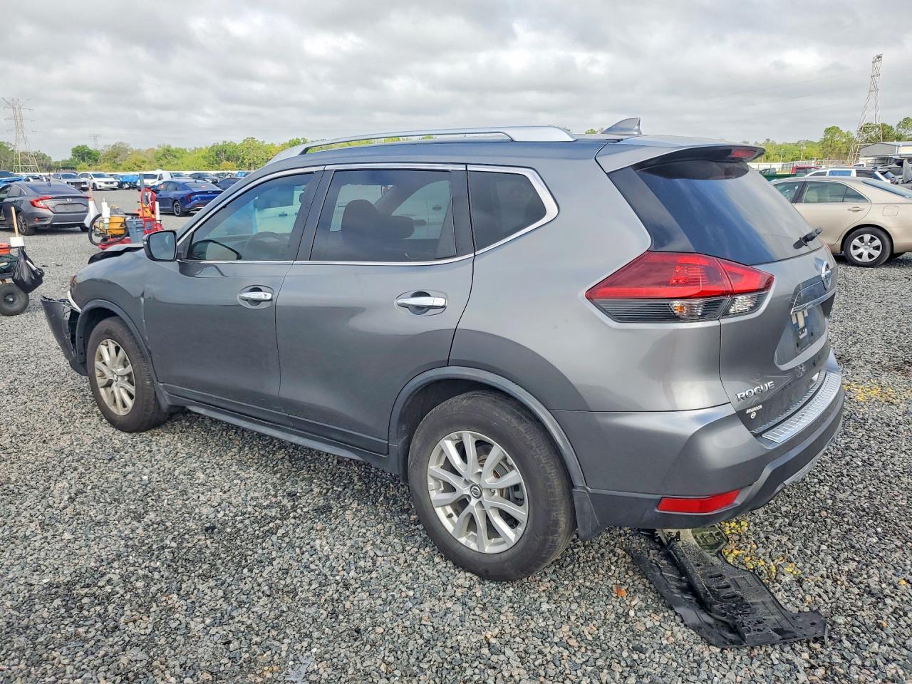 2020 Nissan Rogue S - Фото 2
