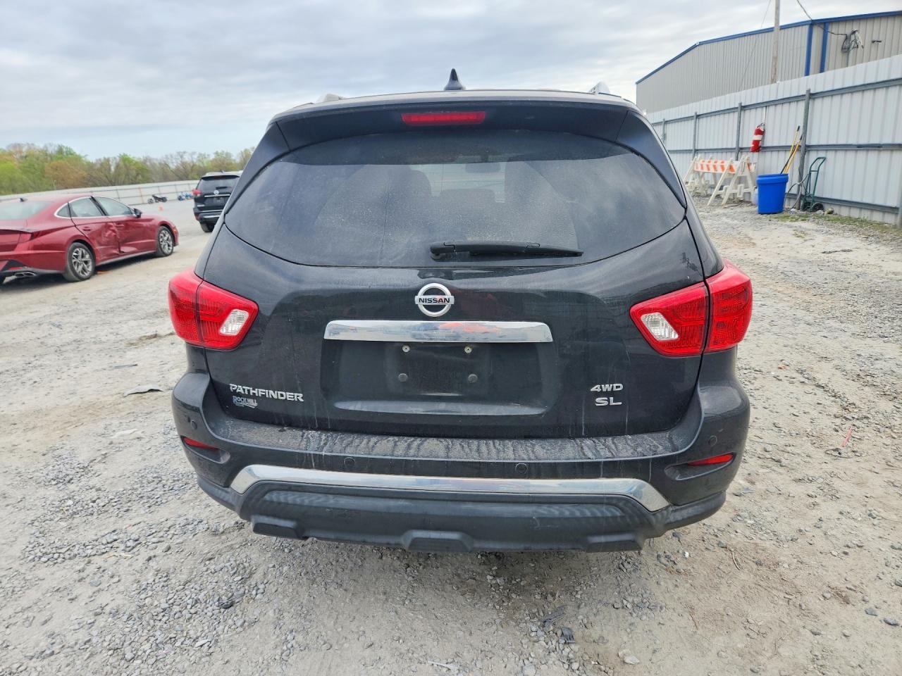 2019 Nissan Pathfinder Sl - Фото 6