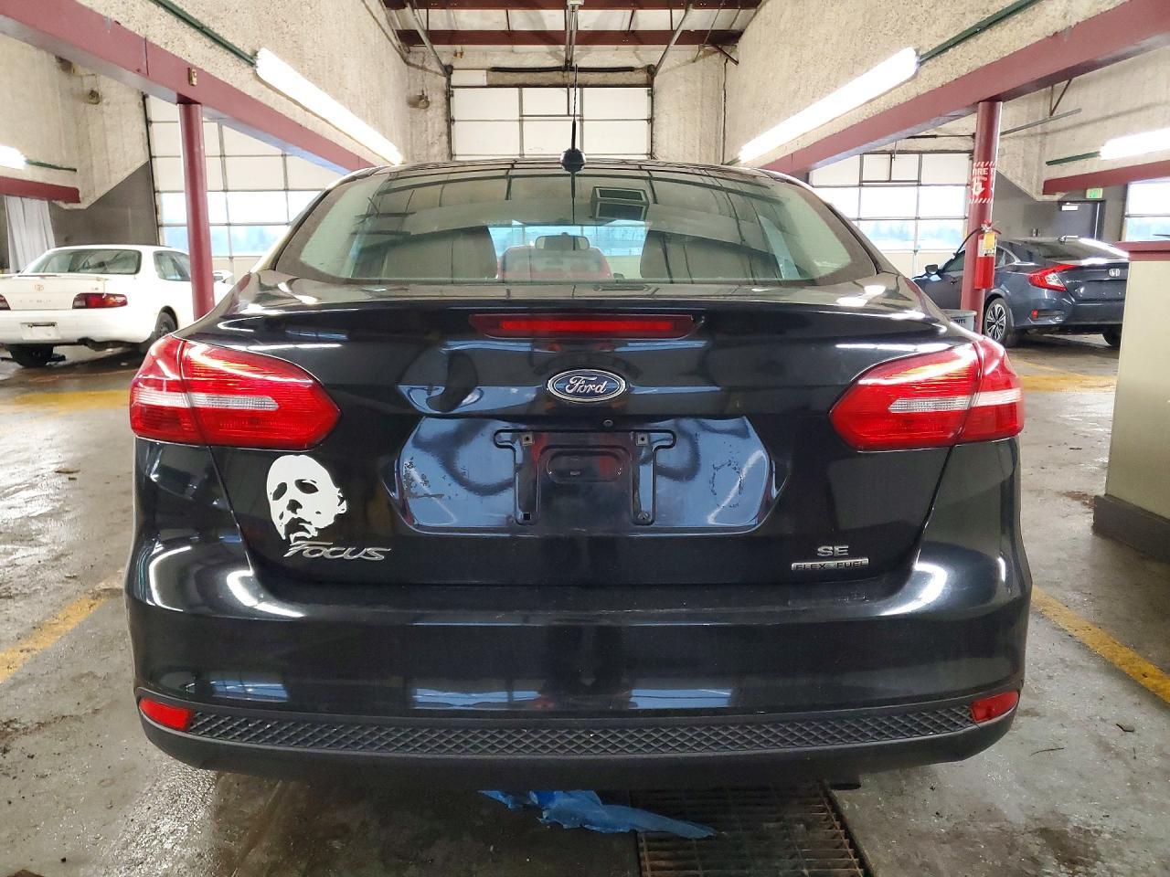 2016 Ford Focus Se - Фото 6