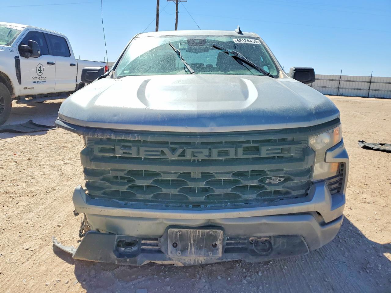 2024 Chevrolet Silverado - Фото 5