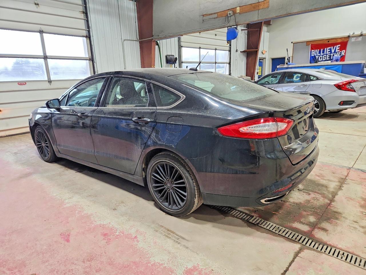 2016 Ford Fusion Se - Фото 2