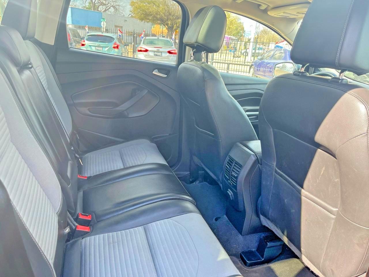 2014 Ford Focus Se - Фото 6