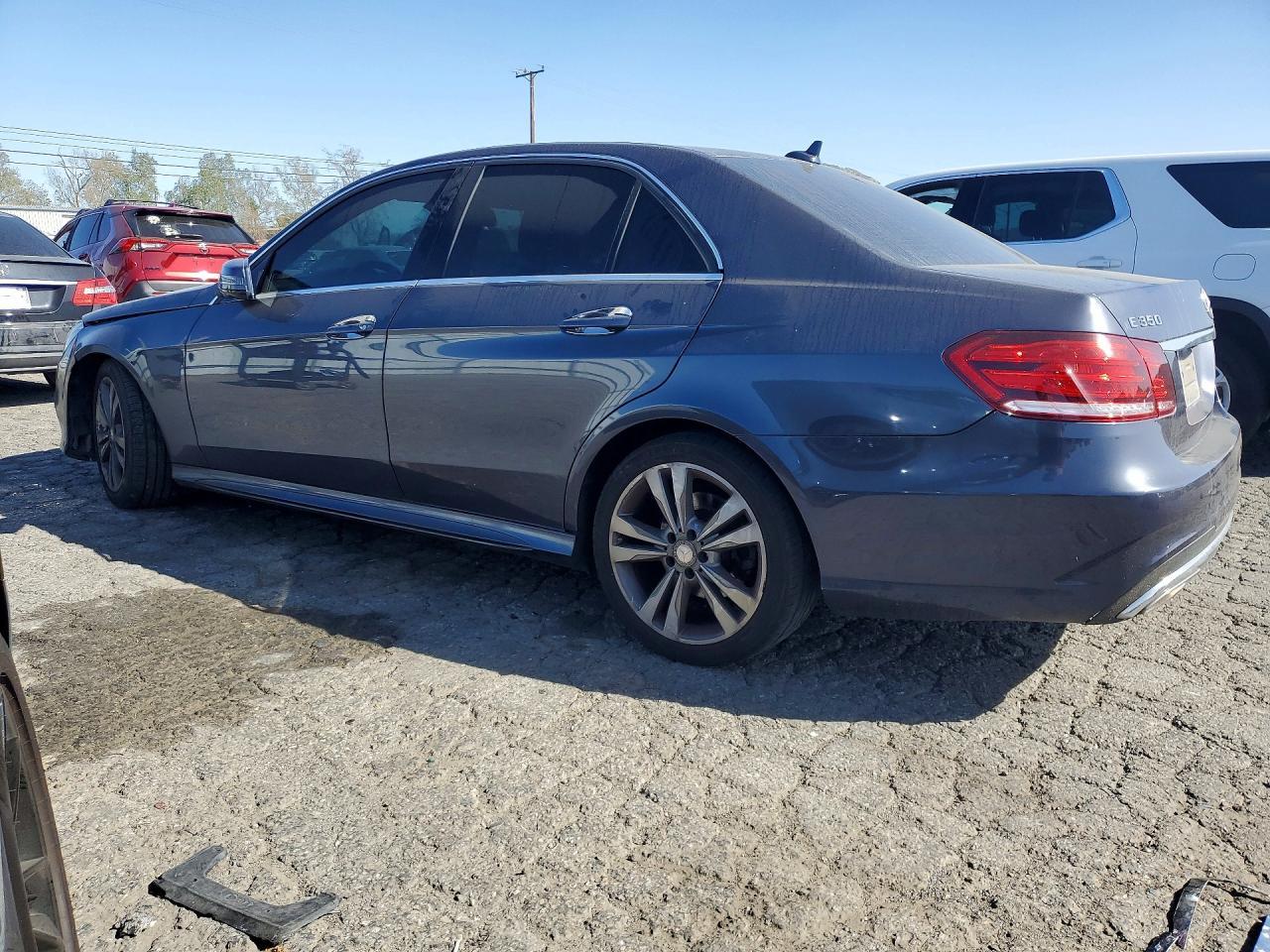 2014 Mercedes-Benz E 350 4Matic - Фото 2