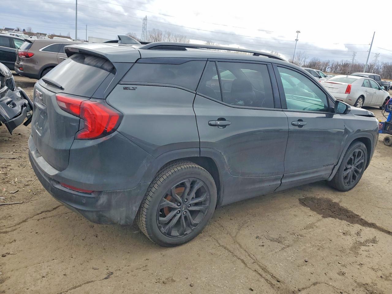 2021 GMC Terrain Slt - Image 3