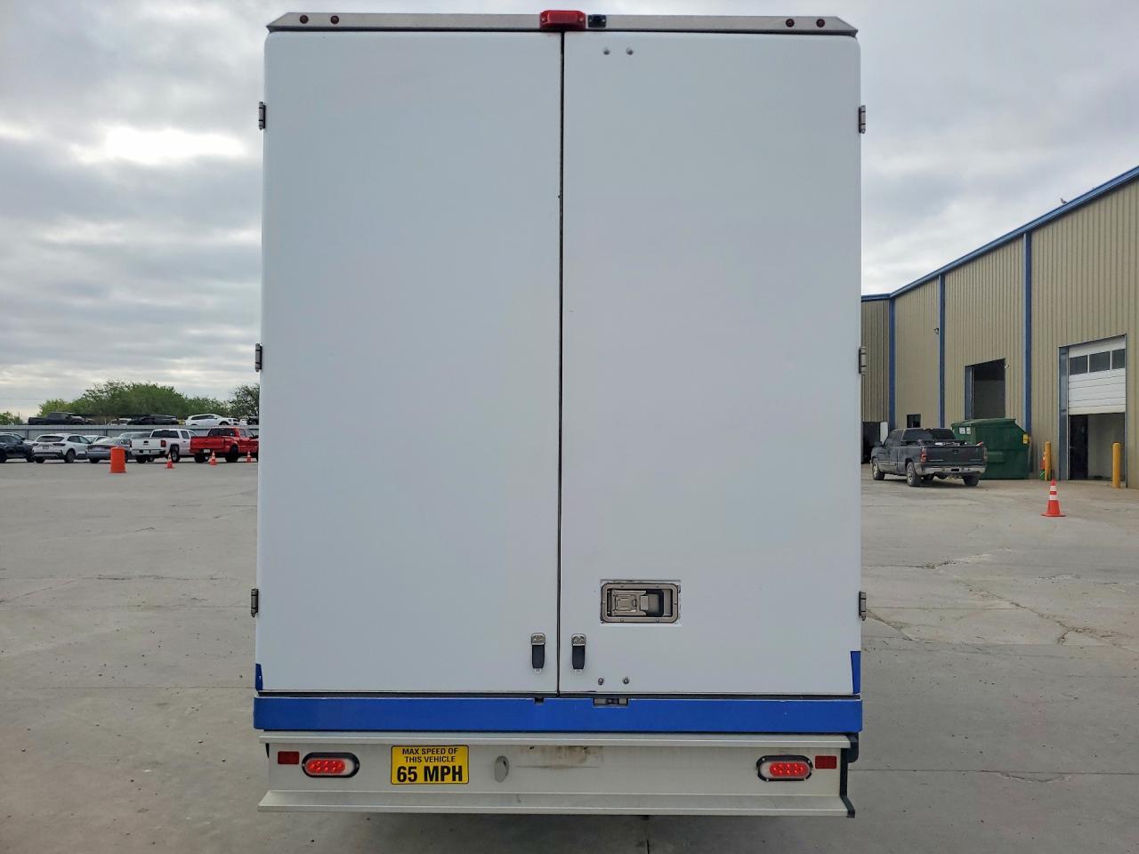 2022 Ford Transit Delivery Truck - Image 6