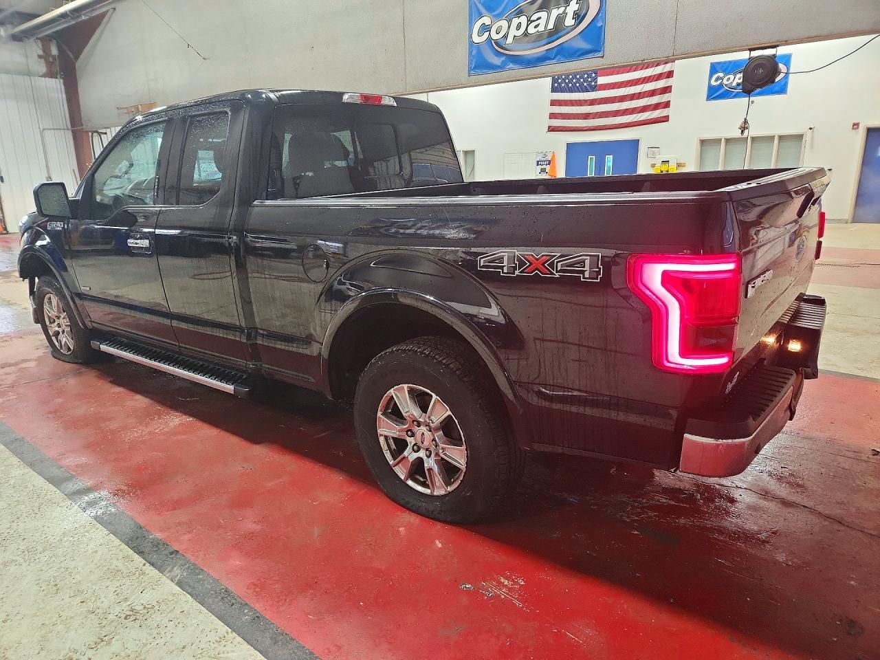 2016 Ford F150 Super Cab - Фото 2