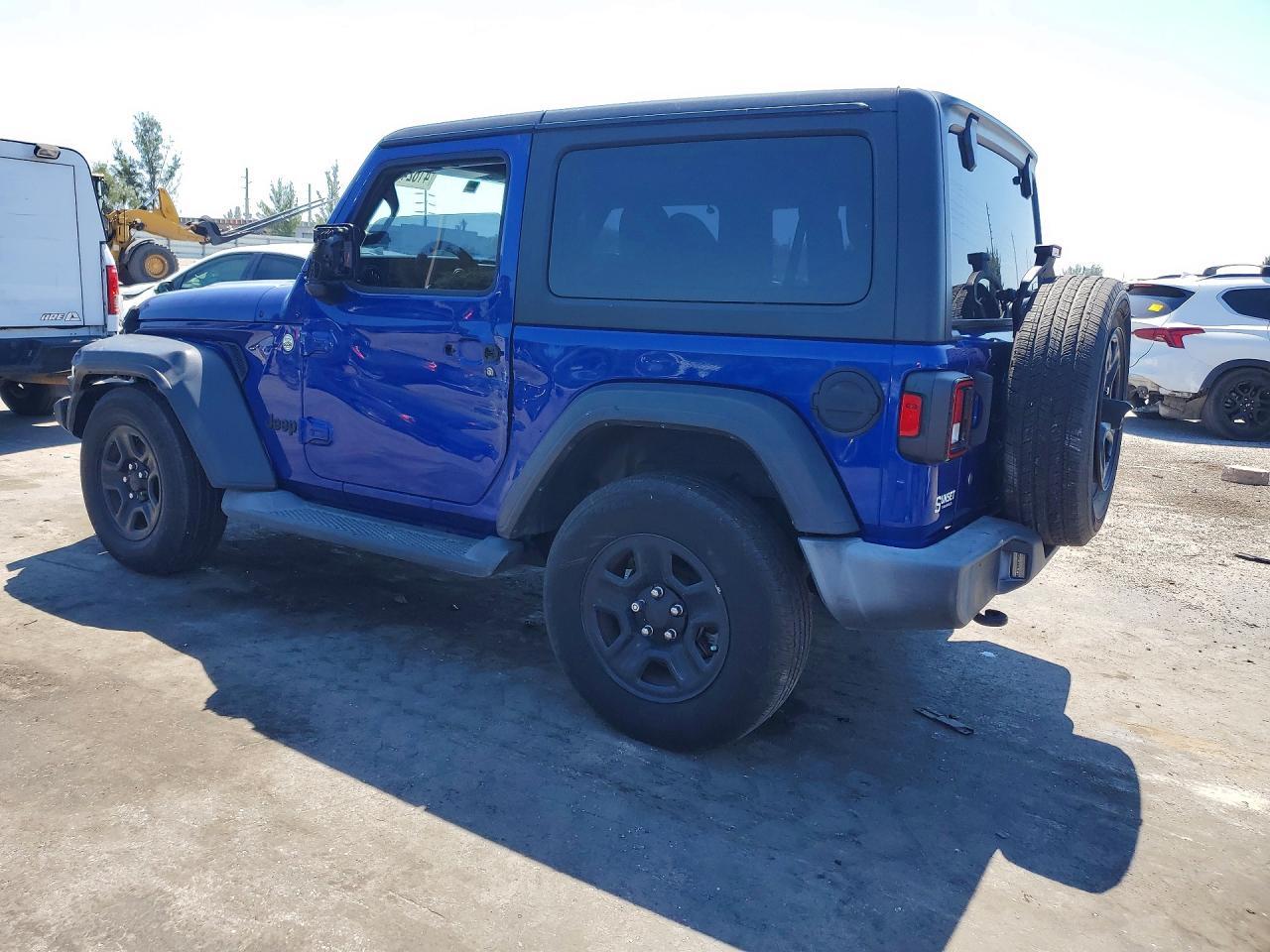 2018 Jeep Wrangler Sport - Фото 2