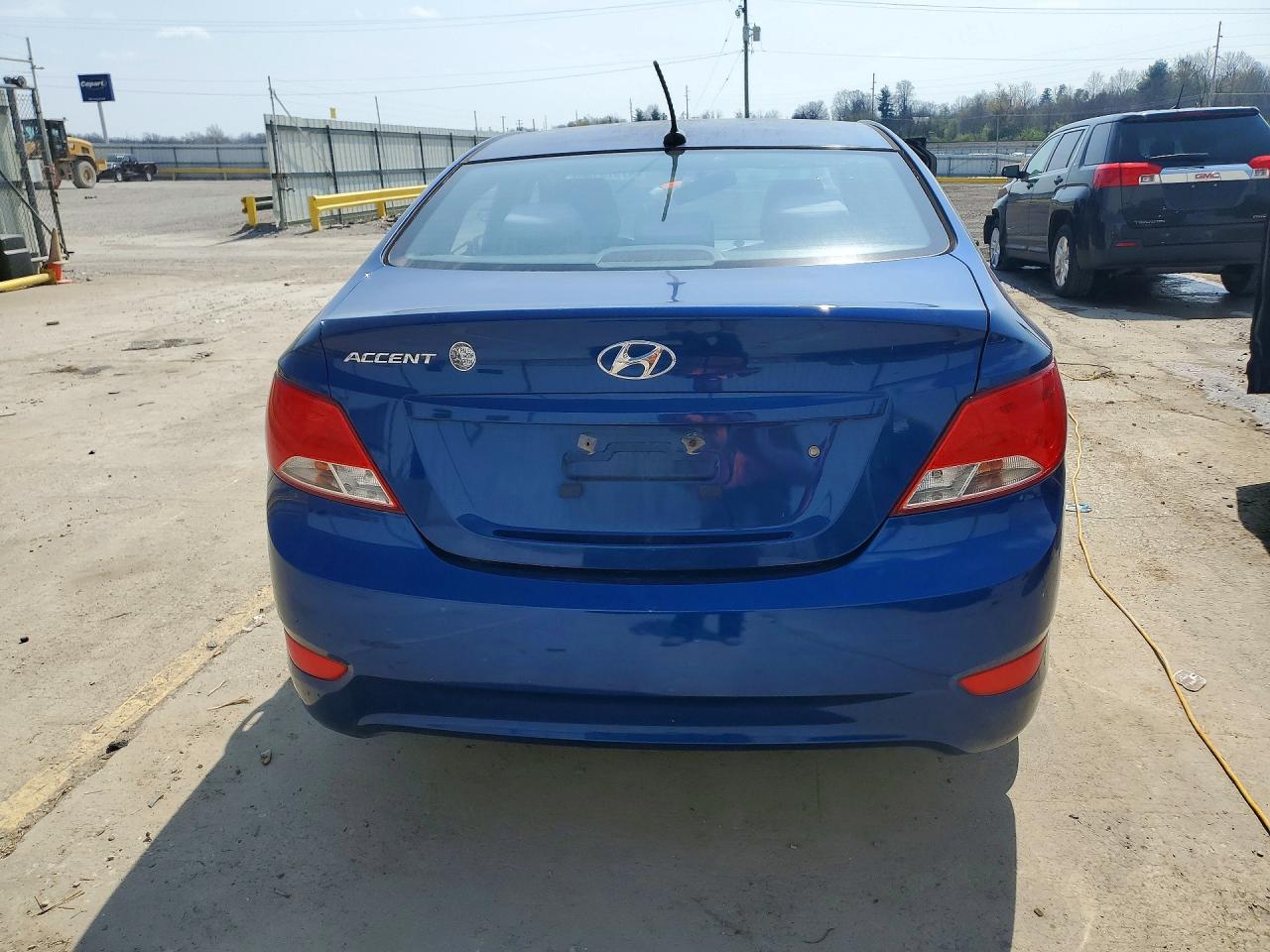 2015 Hyundai Accent Gls - Image 6