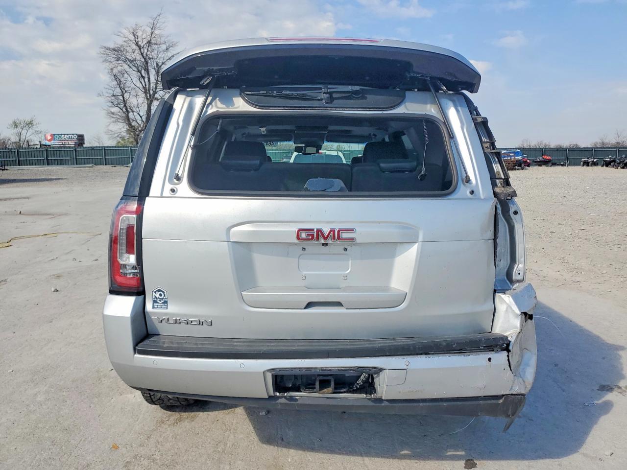 2019 GMC Yukon - Фото 6