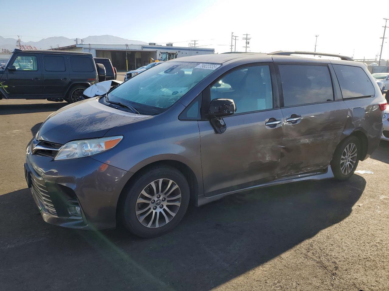 2019 Toyota Sienna Xle 8-Passenger