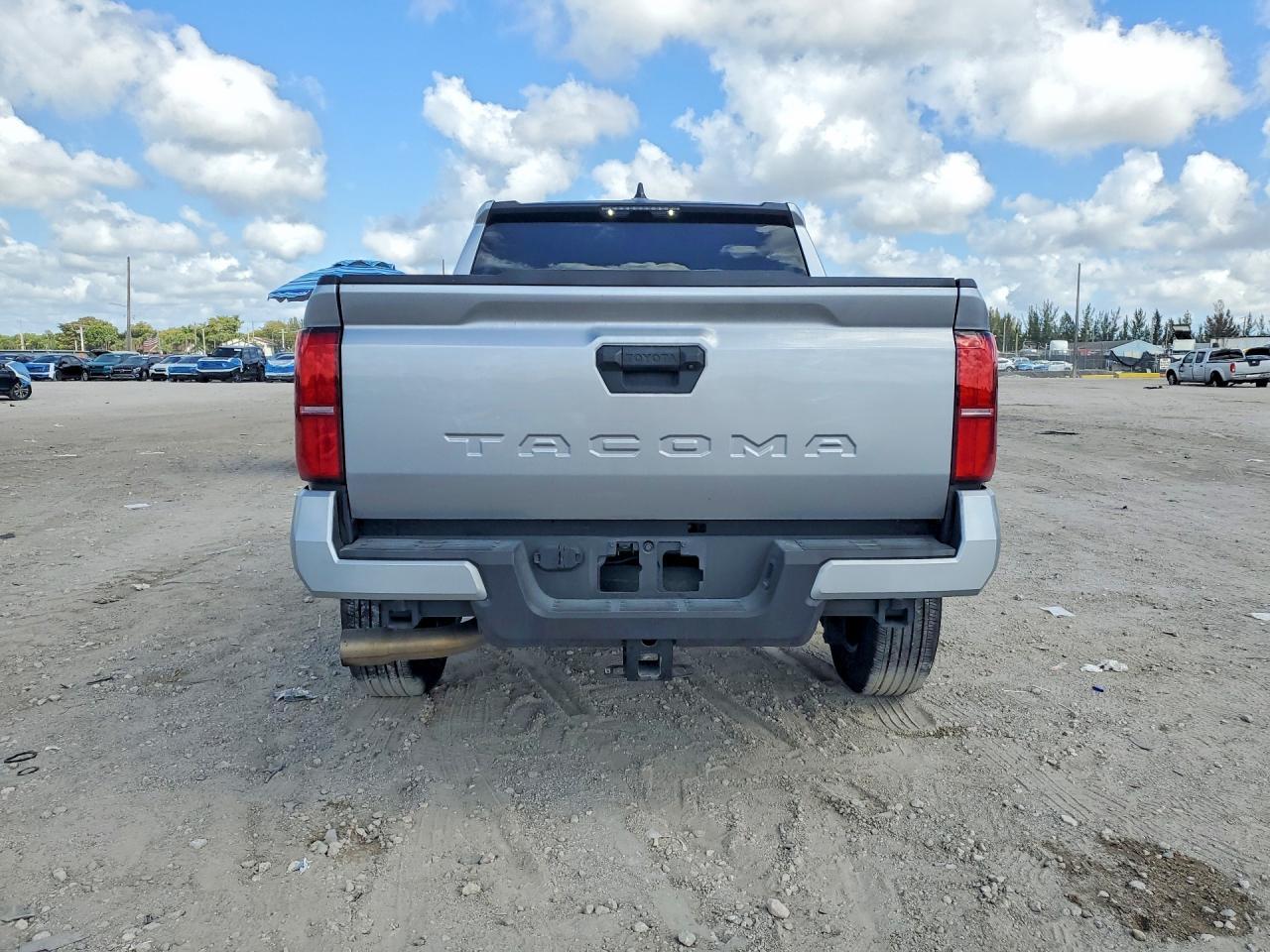 2025 Toyota Tacoma Sr5 - Фото 6