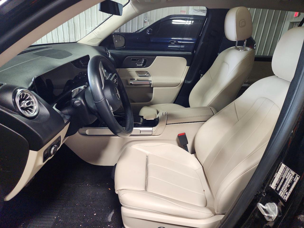 2021 Mercedes-Benz Glb 250 4Matic - Фото 7