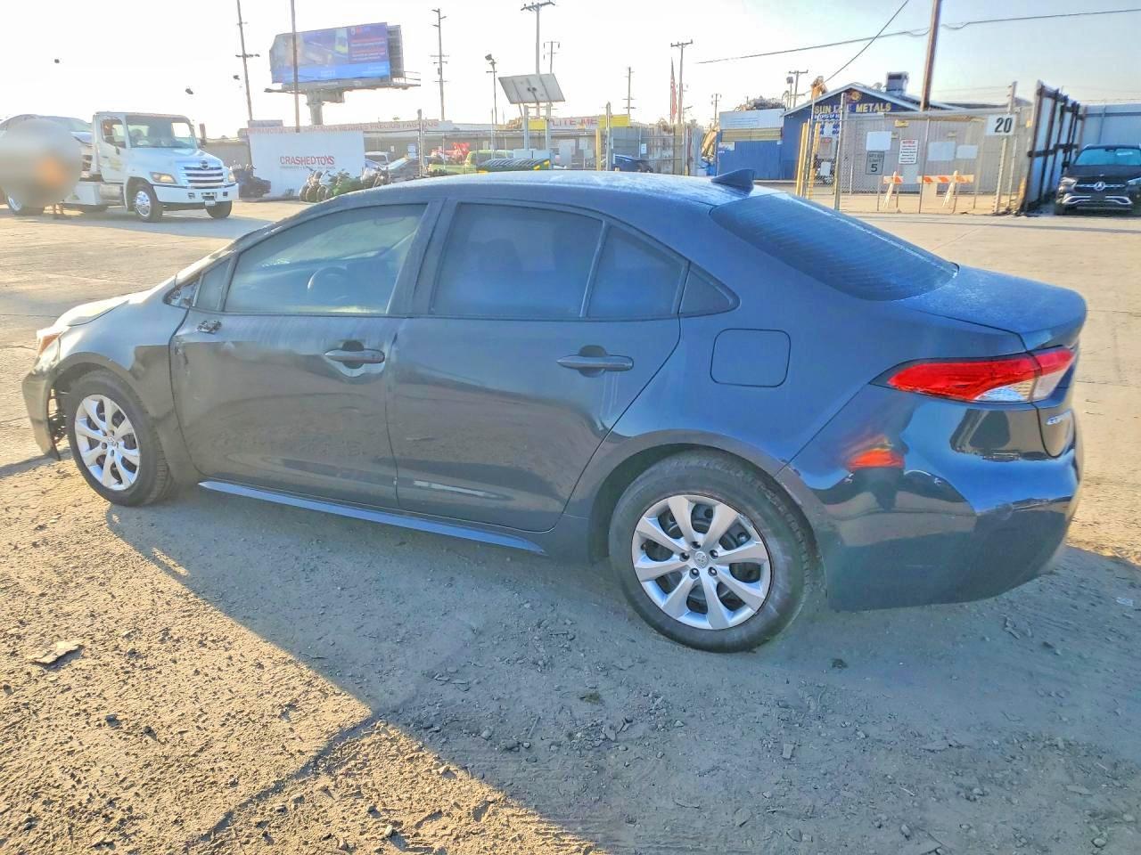 2024 Toyota Corolla Le - Фото 2