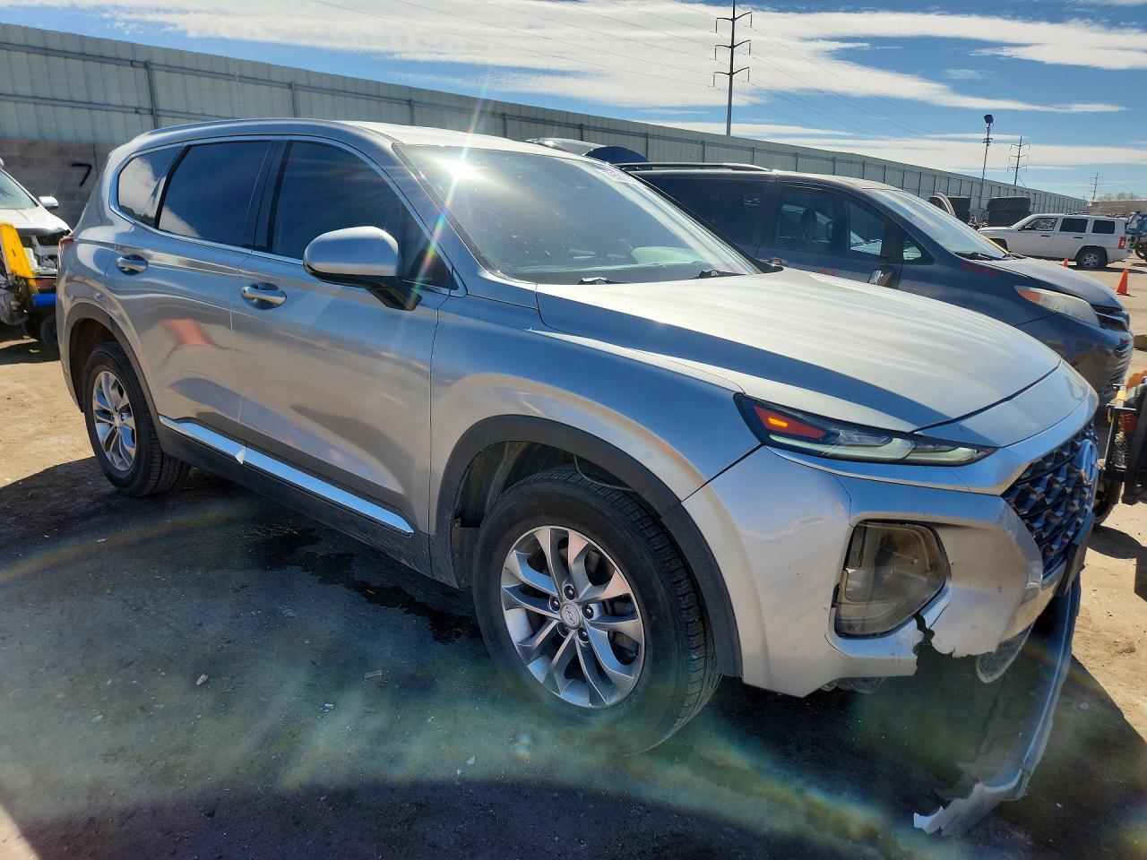 2020 Hyundai Santa Fe Sel - Фото 4