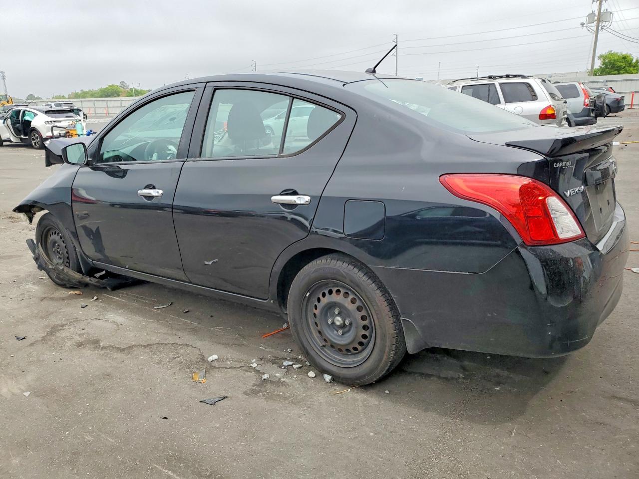 2019 Nissan Versa Sv - Фото 2