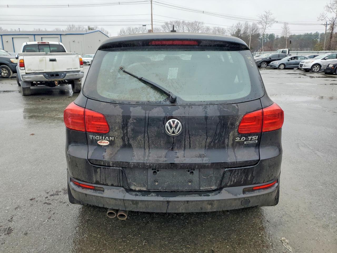 2013 Volkswagen Tiguan S - Фото 6