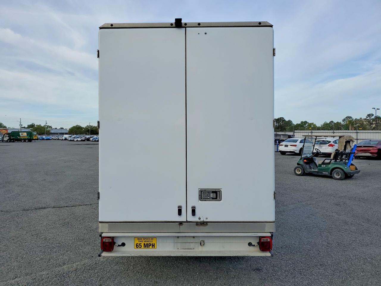 2022 Ford Transit Delivery Truck - Фото 6