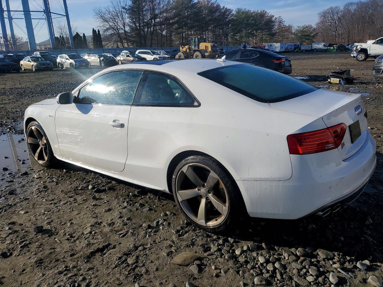 2014 Audi S5 Premium Plus - Image 2