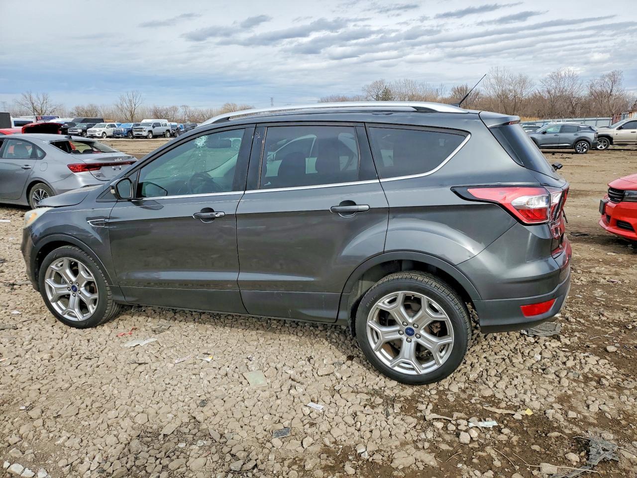2017 Ford Escape - Image 2