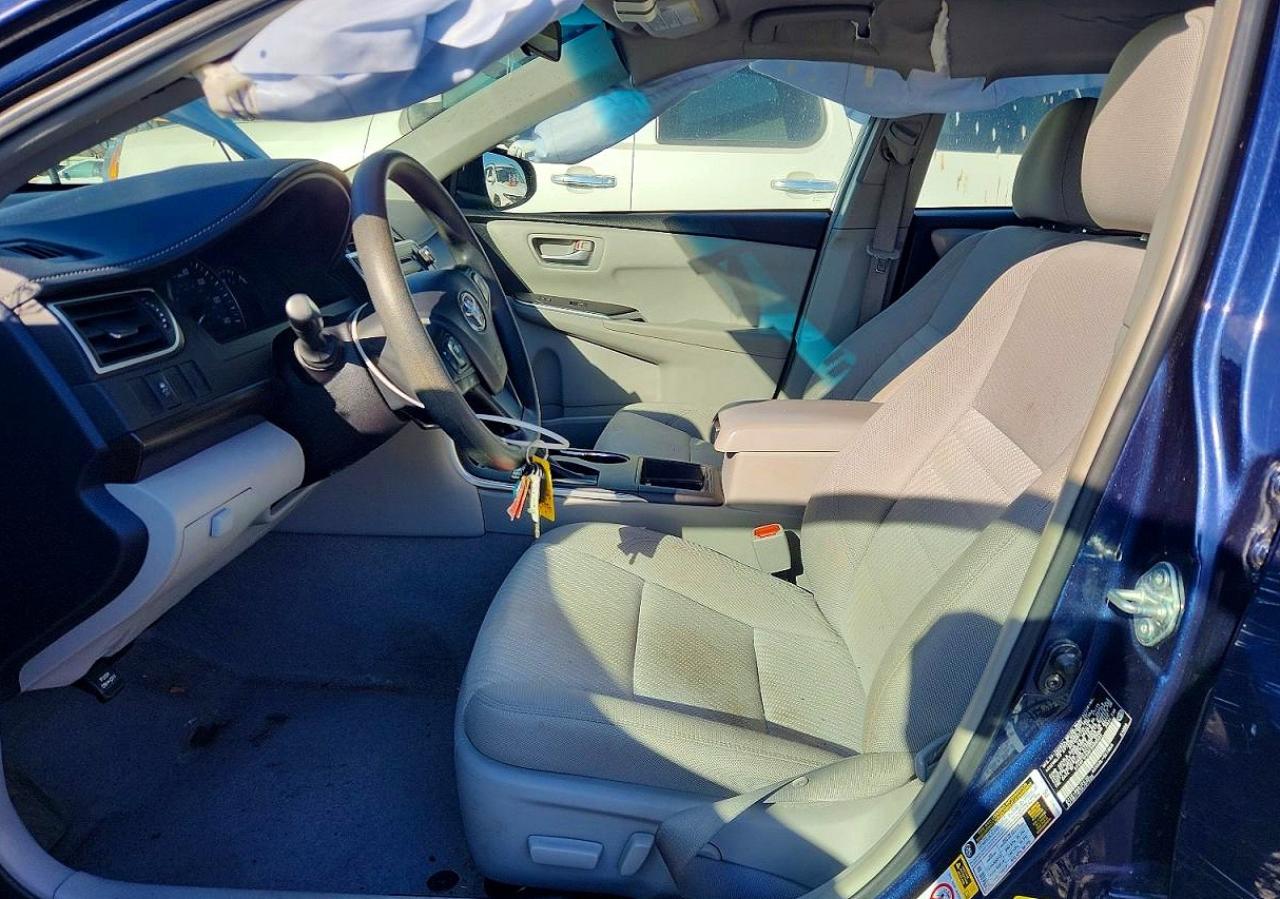 2015 Toyota Camry Le - Фото 7