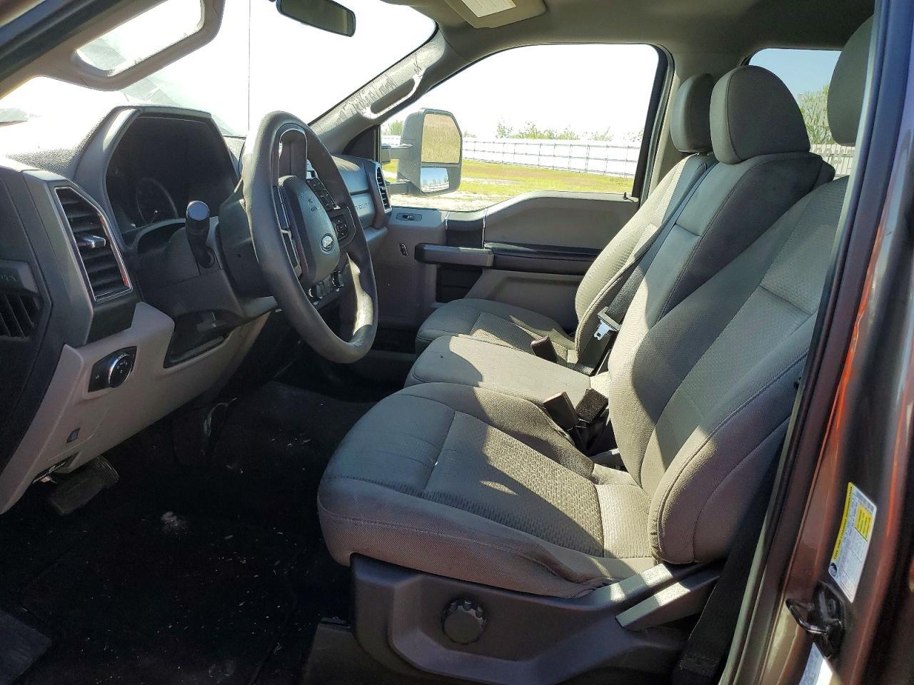 2021 Ford F350 Super Duty - Фото 7