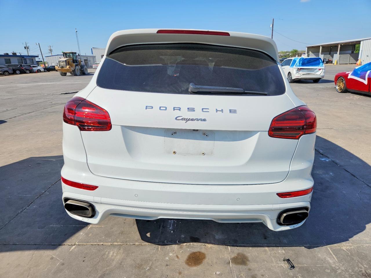 2017 Porsche Cayenne - Фото 6