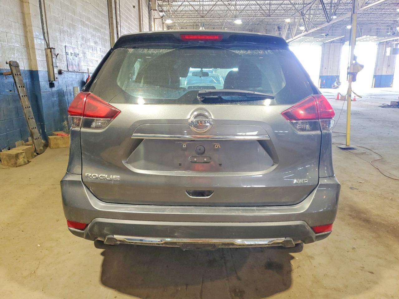 2018 Nissan Rogue S - Фото 6