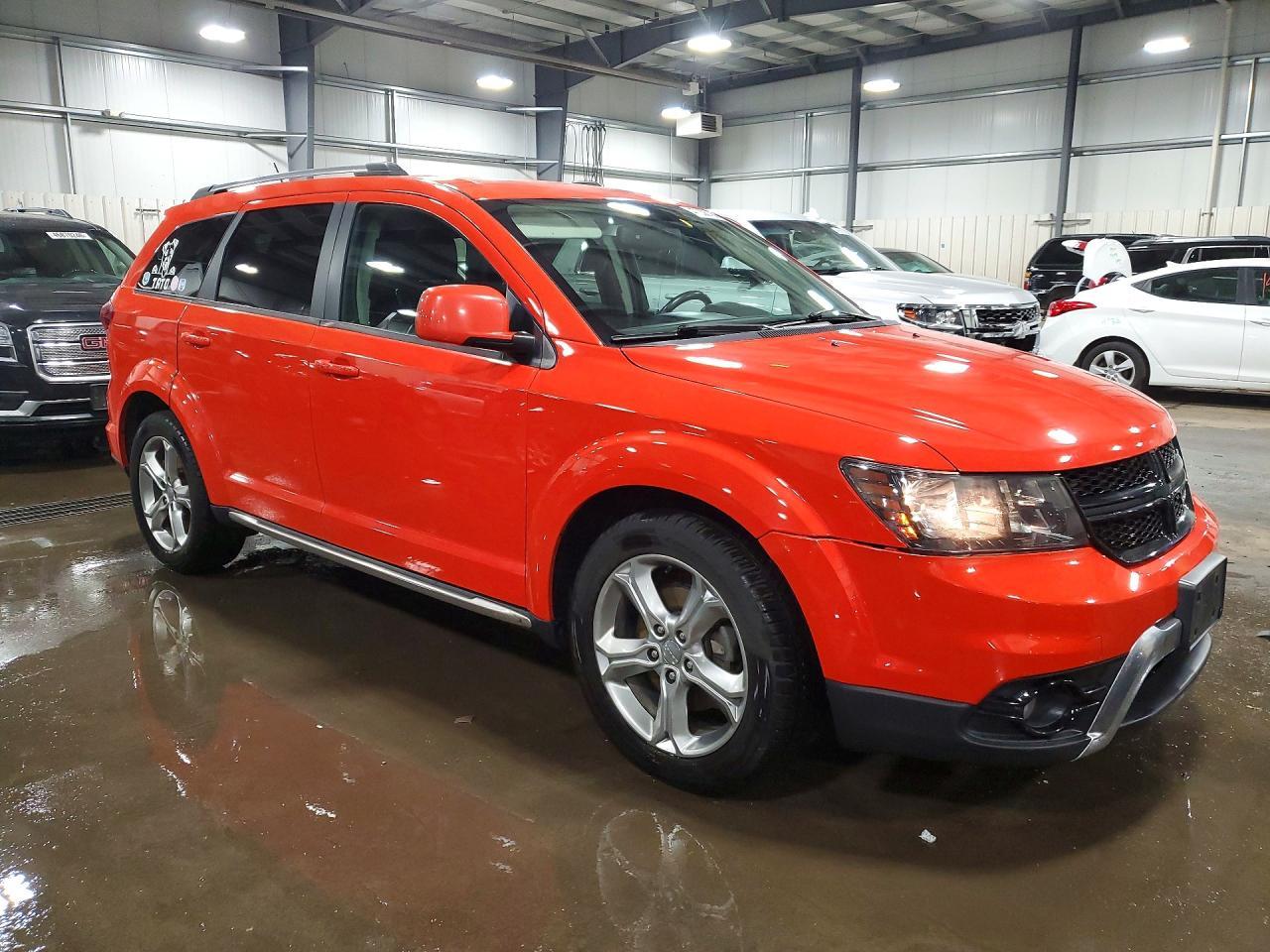 2017 Dodge Journey Crossroad - Image 4