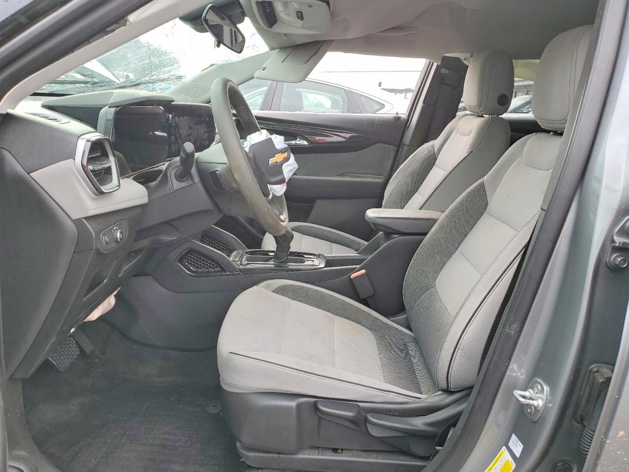 2025 Chevrolet Trailblazer Ls - Image 7