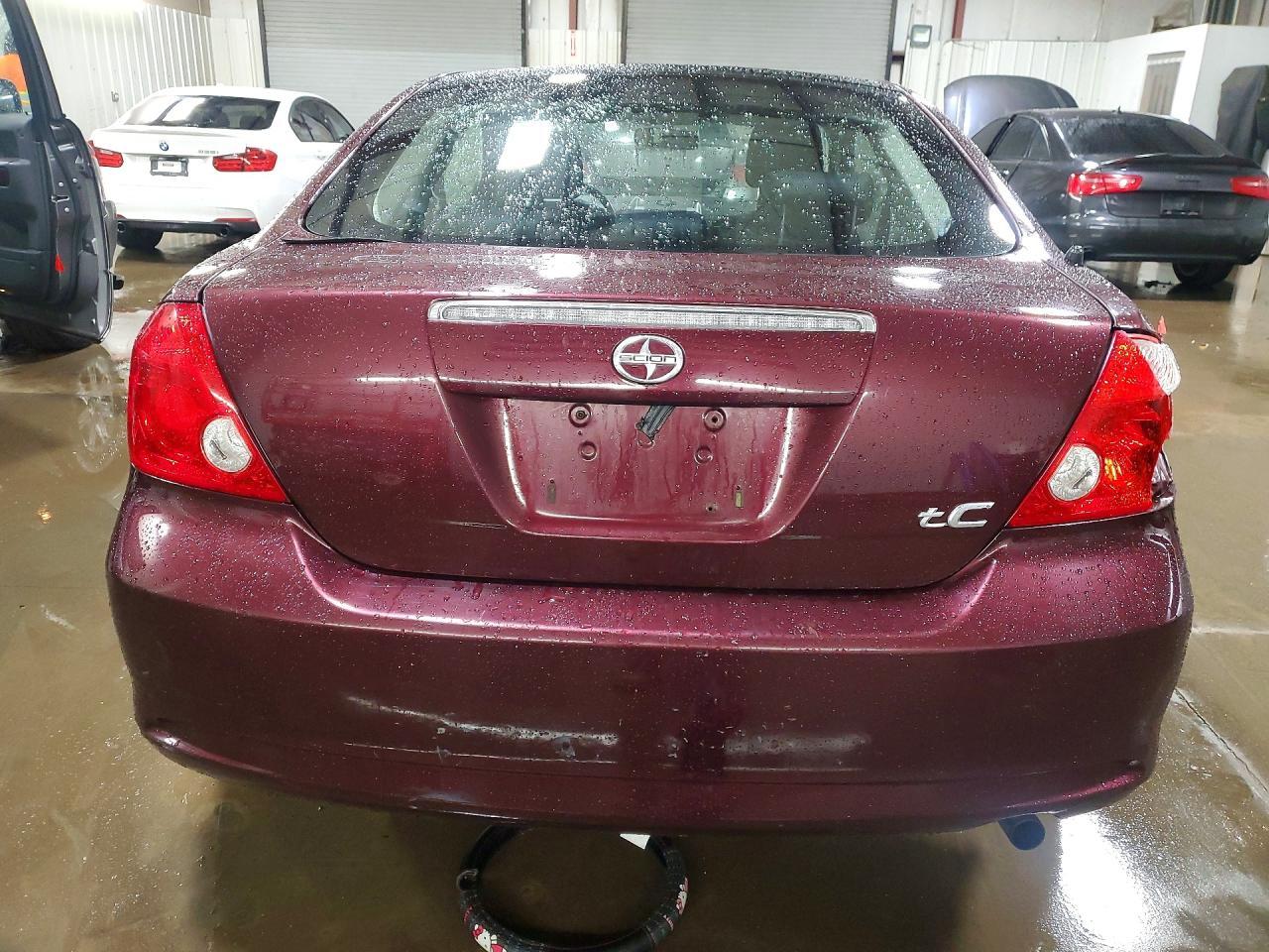 2005 Scion Tc Base - Фото 6