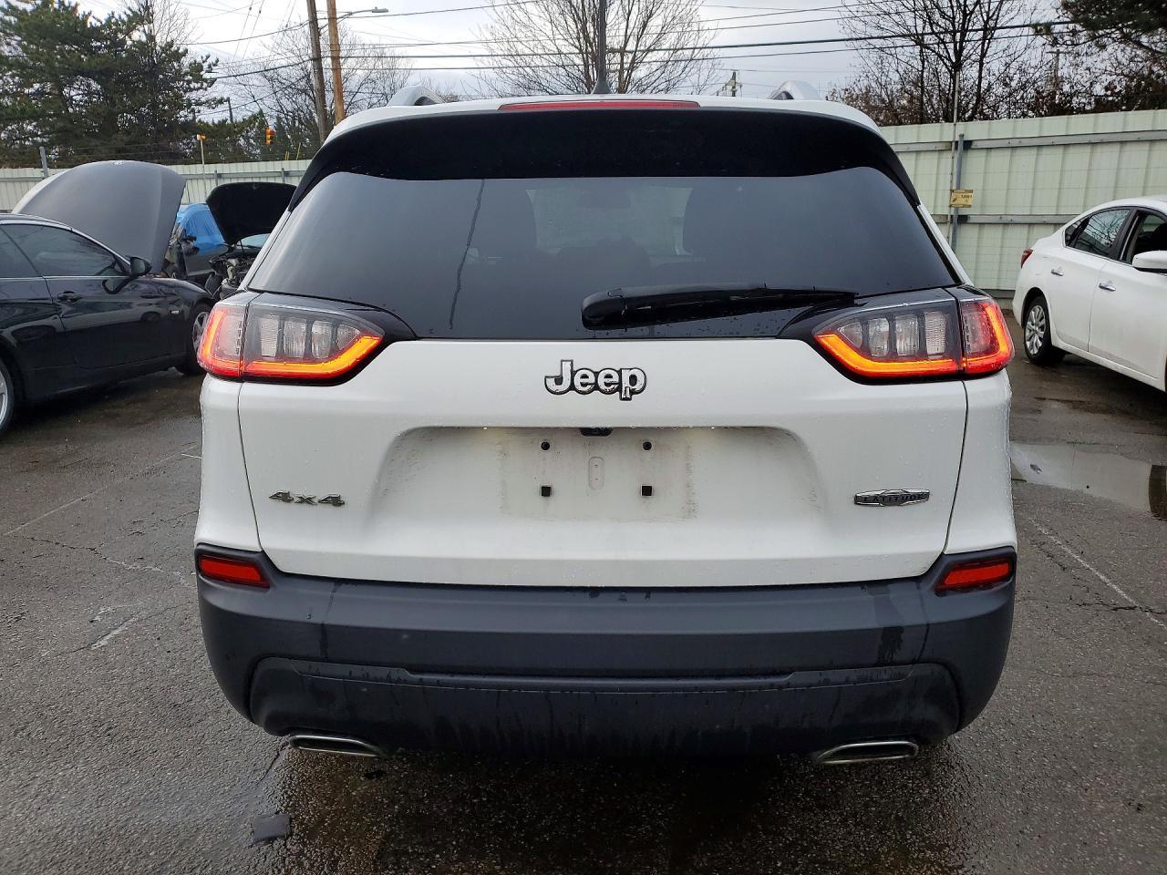 2019 Jeep Cherokee Latitude - Фото 6