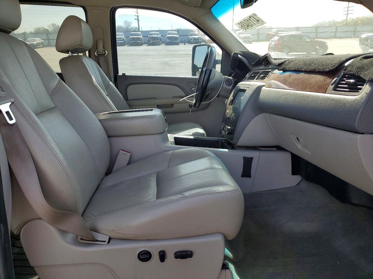 2009 Chevrolet Silverado K2500 Heavy Duty Ltz - Image 7