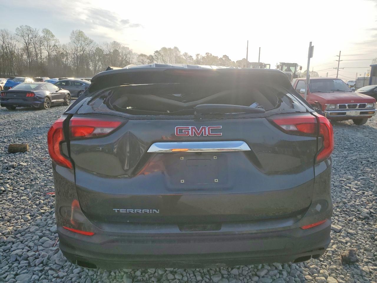 2019 GMC Terrain Sle - Image 6