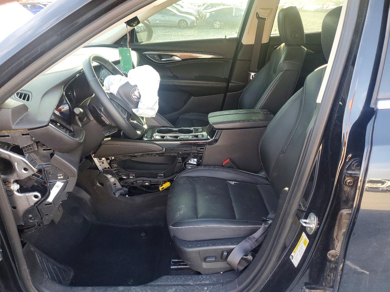 2023 Buick Envision Essence - Image 7