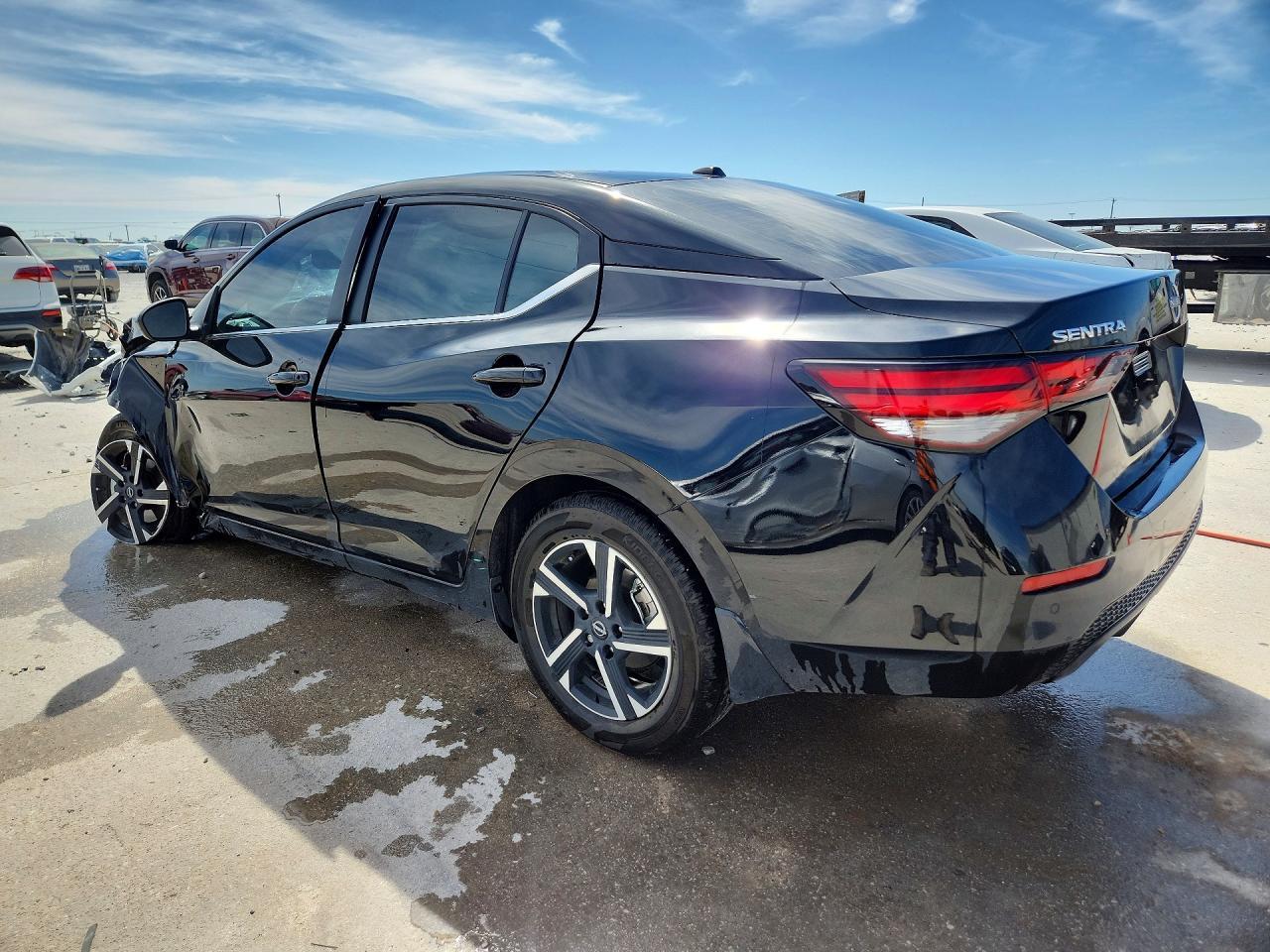 2025 Nissan Sentra Sv - Image 2