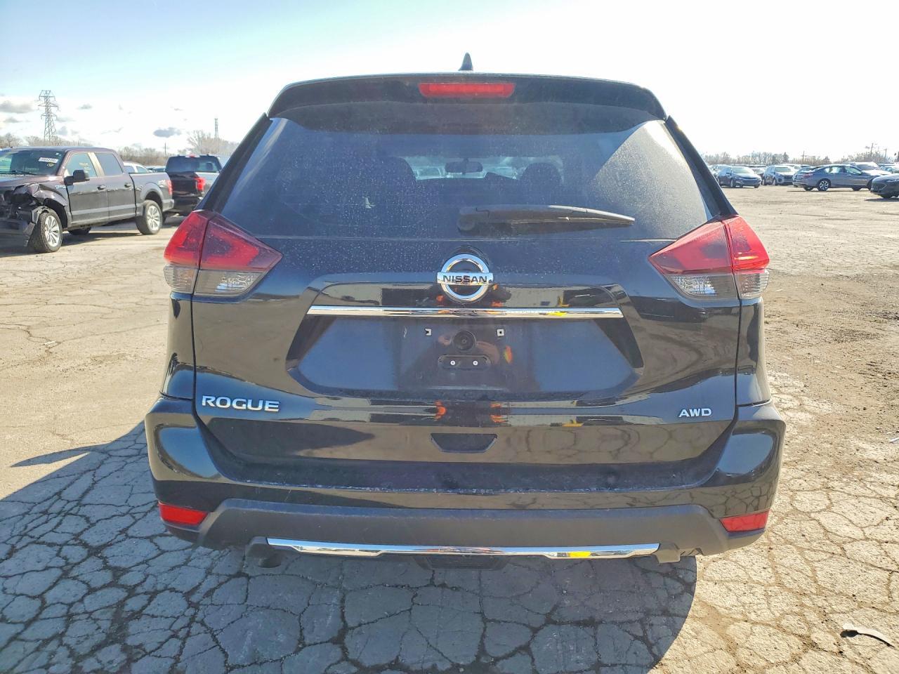 2018 Nissan Rogue S - Image 6