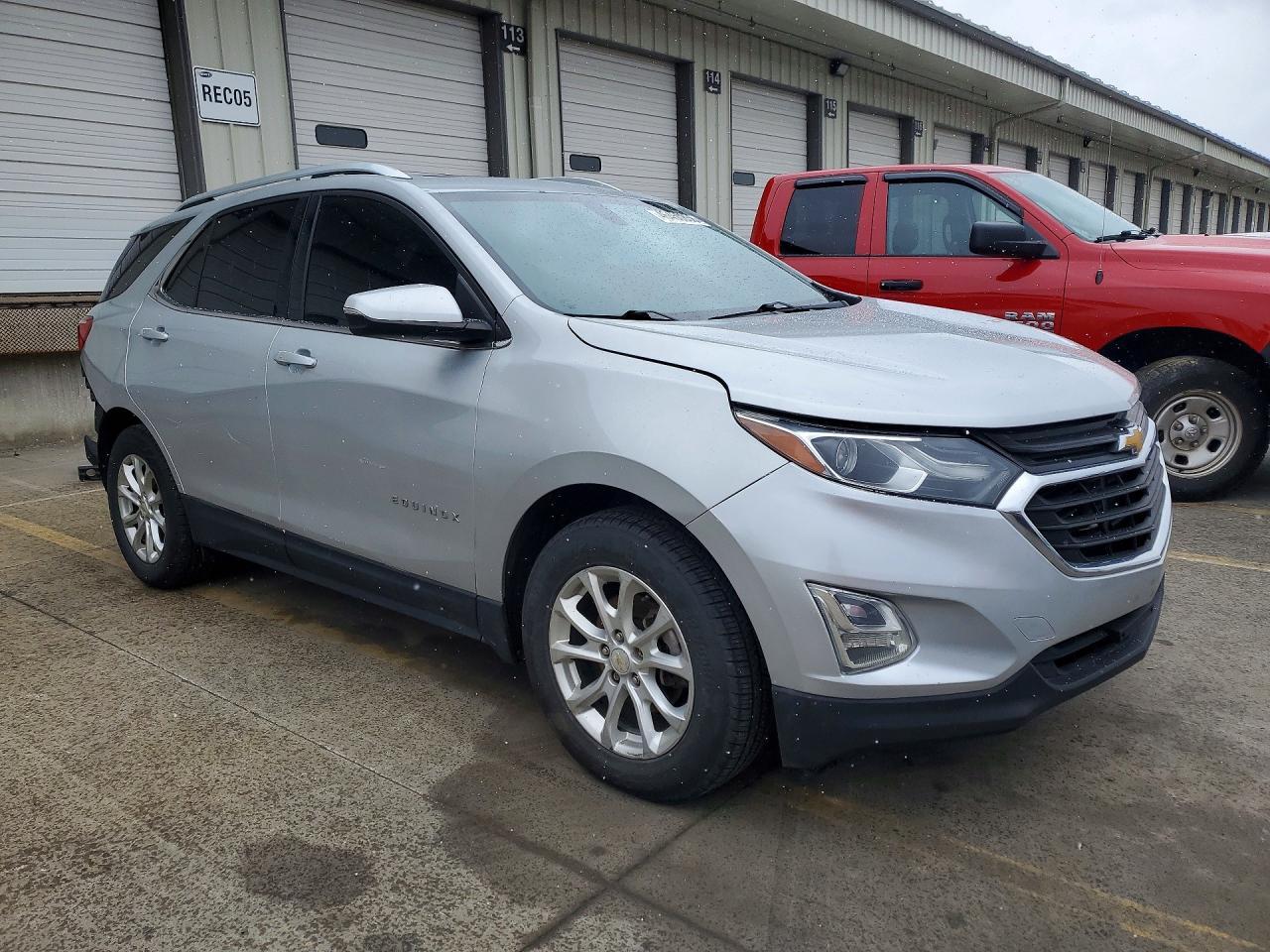 2018 Chevrolet Equinox Lt - Фото 4