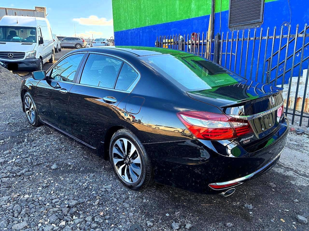 2015 Honda Accord Lx - Image 3