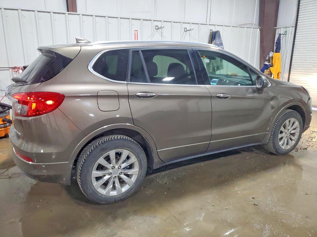 2018 Buick Envision Essence - Фото 3