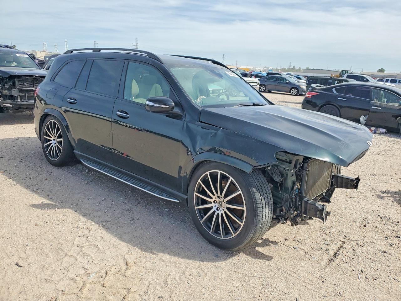 2025 Mercedes-Benz Gls 450 4Matic - Фото 4