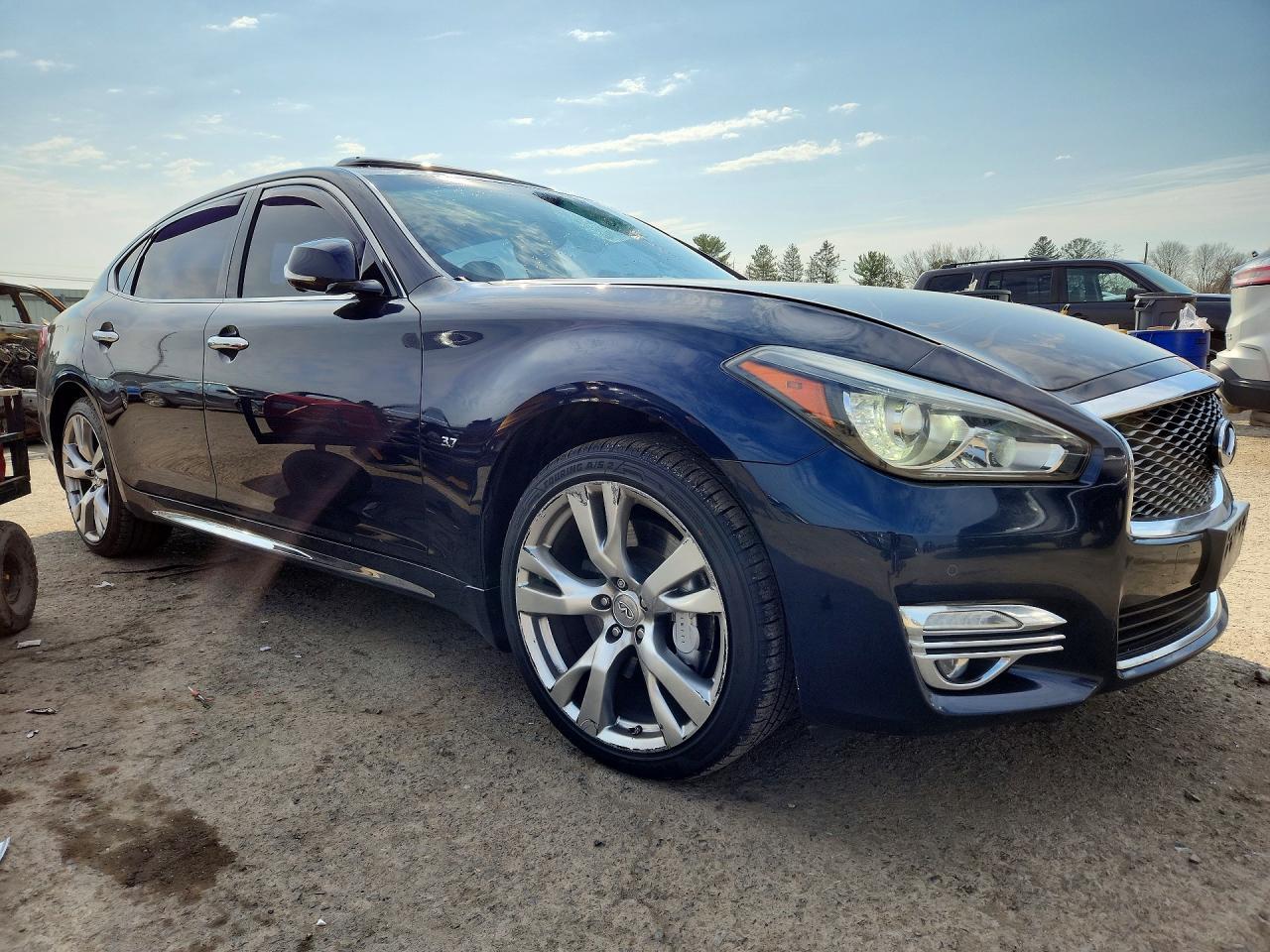 2016 Infiniti Q70L 3.7 - Image 4