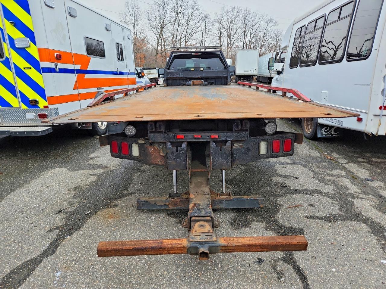 2016 Ford F550 Super Duty Rollback Tow Truck - Image 6