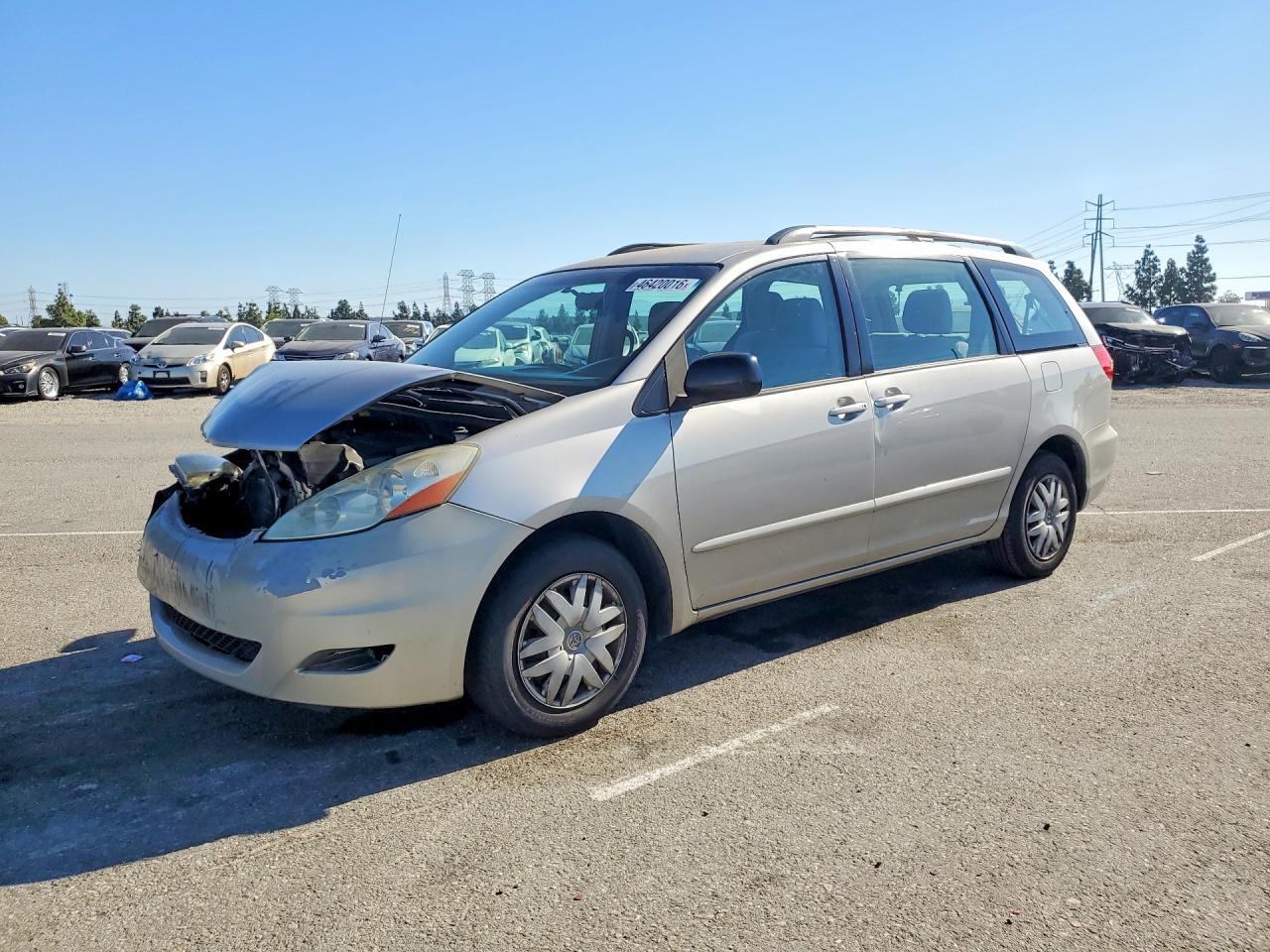 2009 Toyota Sienna Ce 8-Passenger