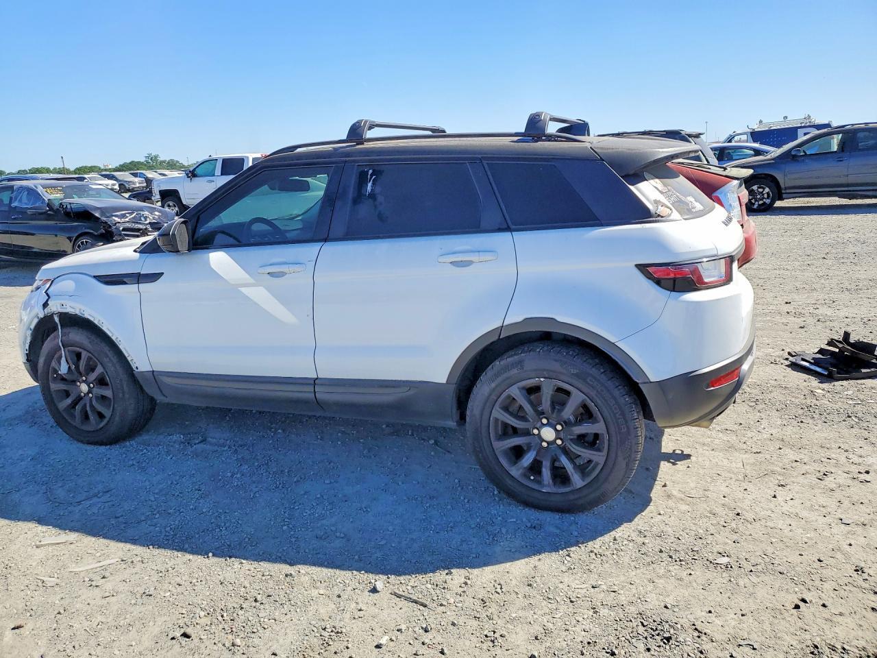2018 Land Rover Range Rover Evoque Se - Фото 2