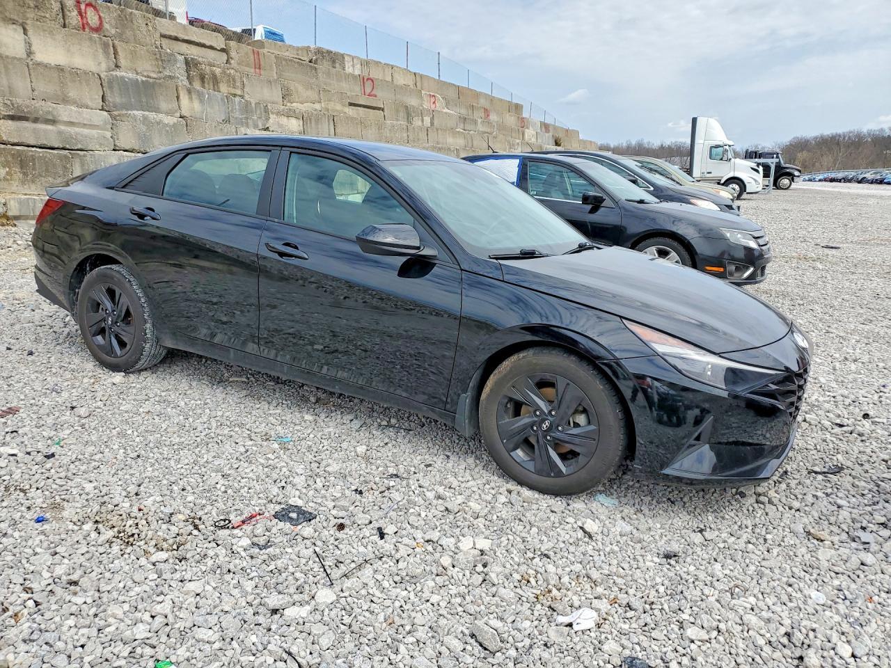 2022 Hyundai Elantra Sel - Фото 4