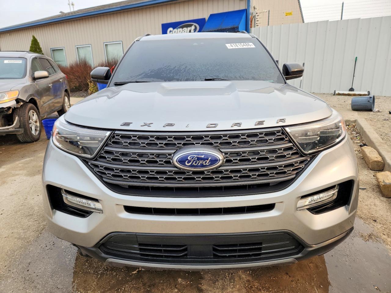 2023 Ford Explorer Xlt - Image 5